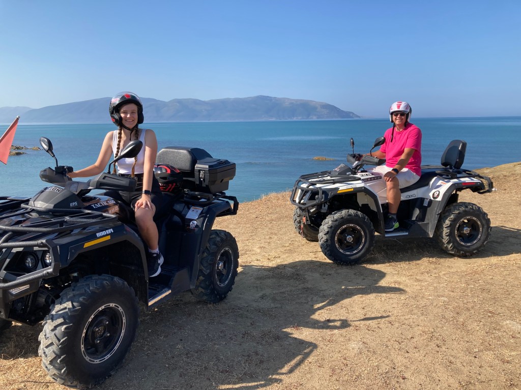 Dobrodružná celodenná jazda na štvorkolkách po albánskom Vlore a&nbsp;okolí